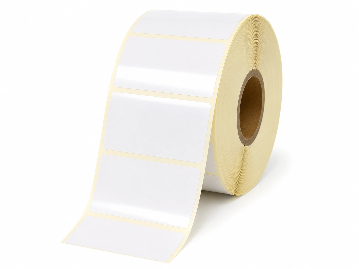 32 01262 – Etiketa 68 mm x 45 mm, Pololesklý papier, Biela, Dutinka 40 mm, 3000 ks/kotúč, Permanentné lepidlo
