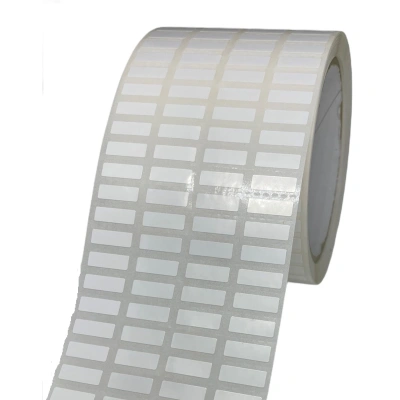 32 00157 - Plastová Etiketa 15 mm x 5 mm, 4 - produkcia, Polypropylén, Biela, Dutinka 76 mm, 10000 ks/kotúč, Permanentné lepidlo