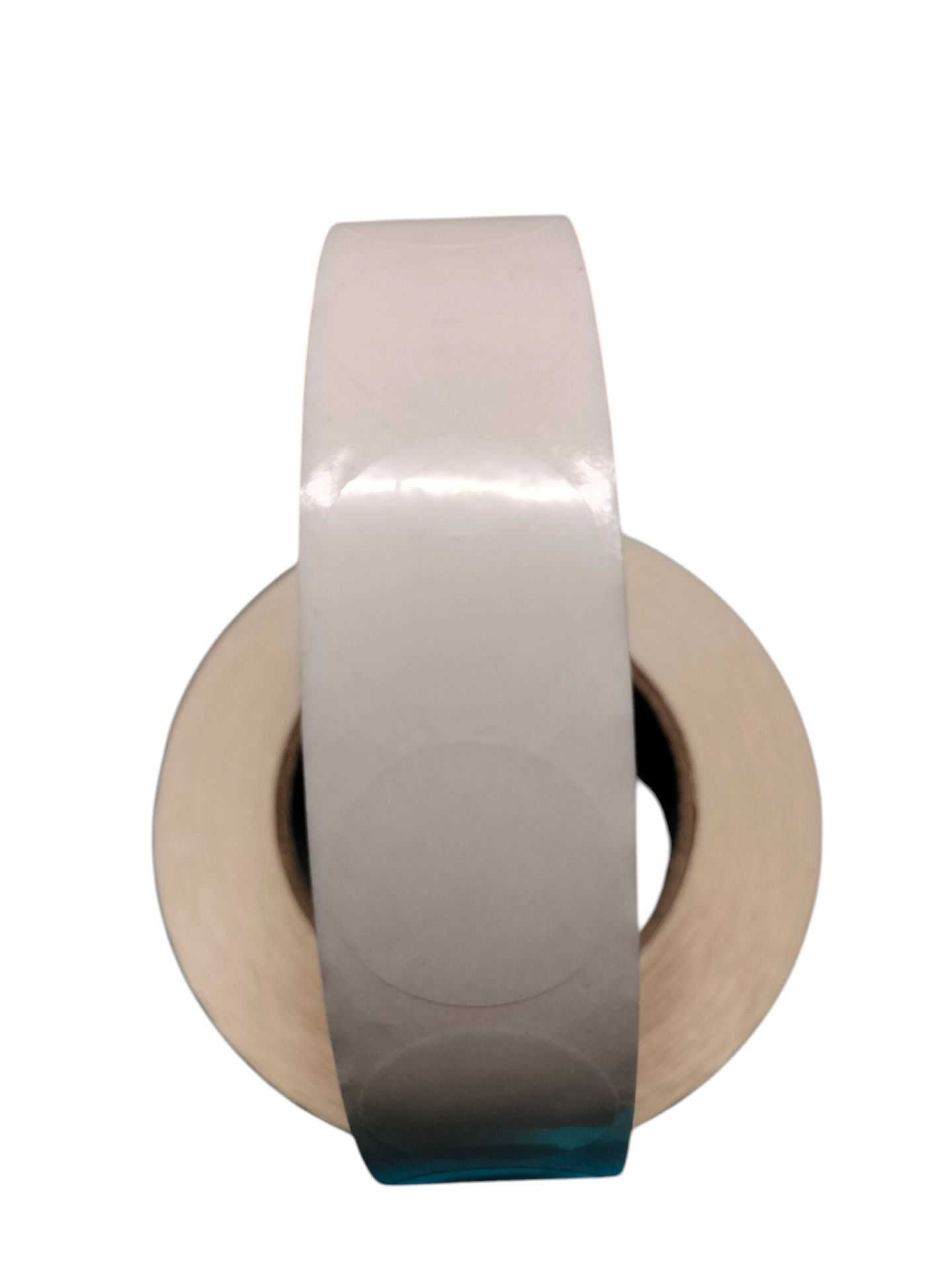 32 00467 - Plastová Etiketa kruh 25 mm, Polypropylén, Transparentná, Dutinka 76 mm, 2000 ks/kotúč, Permanentné lepidlo, Priemer kotúča 131mm – Obrázok 2