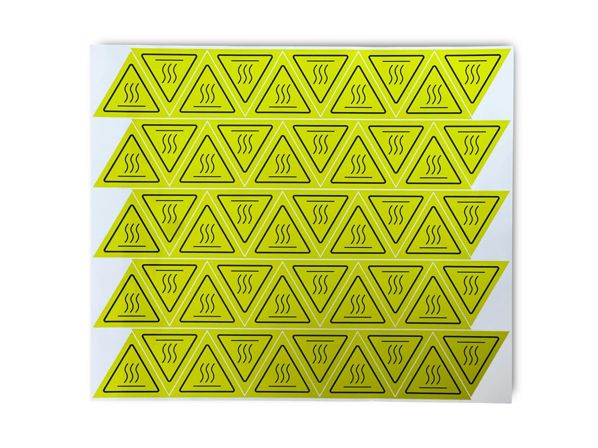 32 01268 – Etiketa 80 mm x 70 mm, “hot surface”, polymér liaty -20 až 80°C + laminácia, ŽLTÁ + ČIERNA, Silné lepidlo