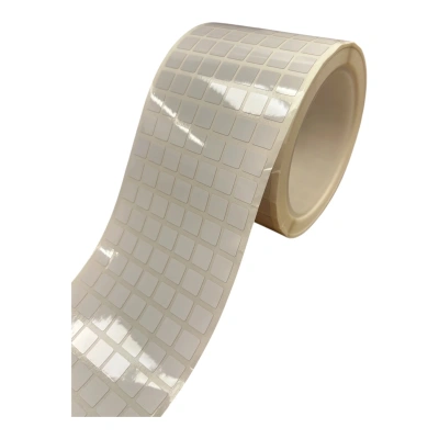 32 01245 – Etiketa 9,53 mm x 9,53 mm, 7 – Produkcia, Polyimid, Biela, Dutinka 76 mm, 10000 ks/kotúč, Extra silné lepidlo, B – 727 / THT Brady kompatibilná